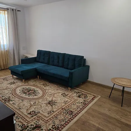 104 Apartment Bukarest